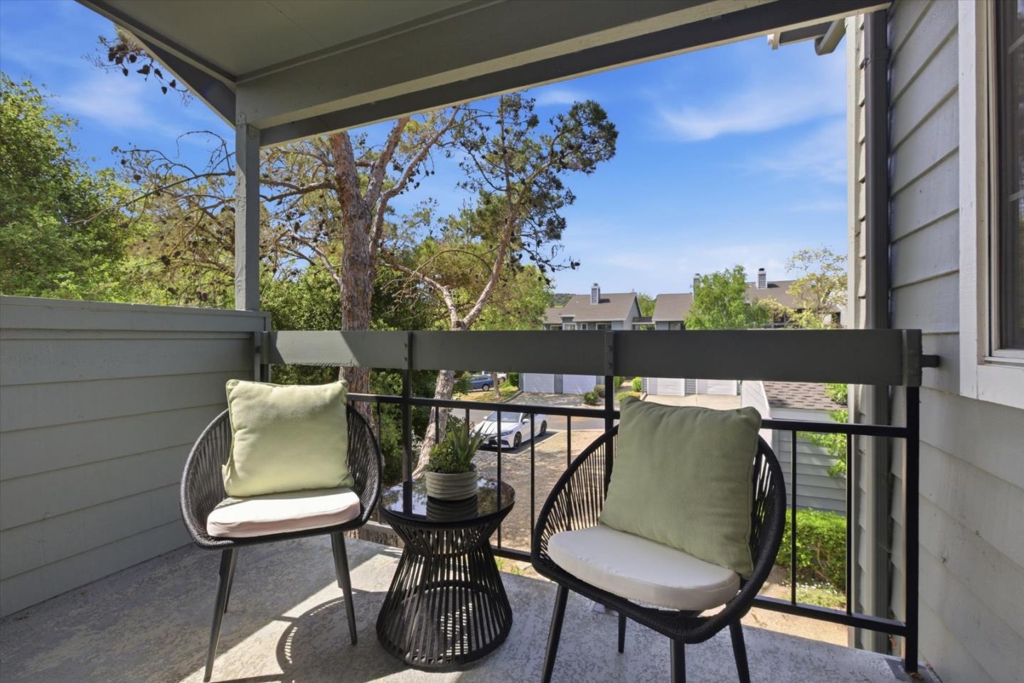 Detail Gallery Image 19 of 33 For 7595 Canyon Meadow Cir #H,  Pleasanton,  CA 94588 - 3 Beds | 2 Baths