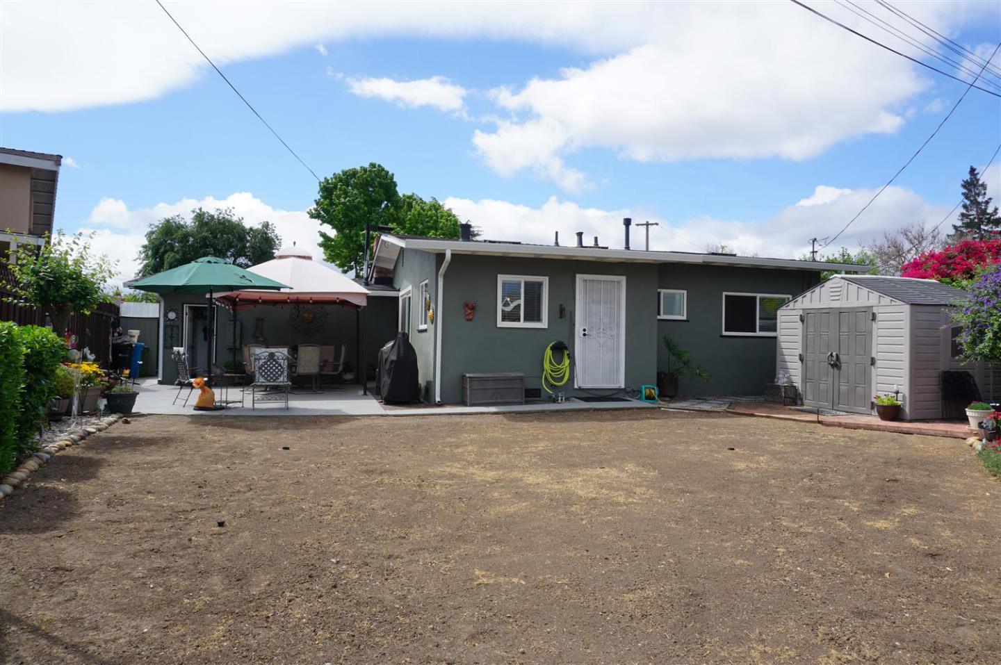 Detail Gallery Image 17 of 22 For 2377 Fosgate Ave, Santa Clara,  CA 95050 - 3 Beds | 1 Baths