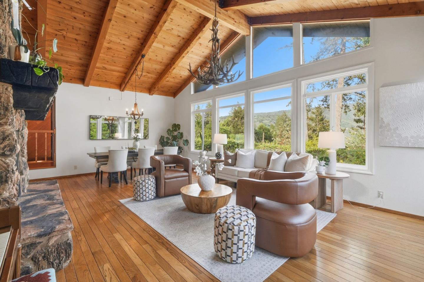 Detail Gallery Image 18 of 86 For 22108 Call of the Wild Rd, Los Gatos,  CA 95033 - 6 Beds | 5 Baths