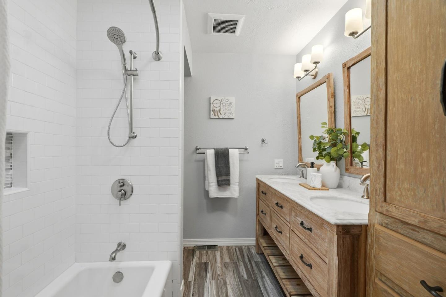 Detail Gallery Image 28 of 86 For 22108 Call of the Wild Rd, Los Gatos,  CA 95033 - 6 Beds | 5 Baths