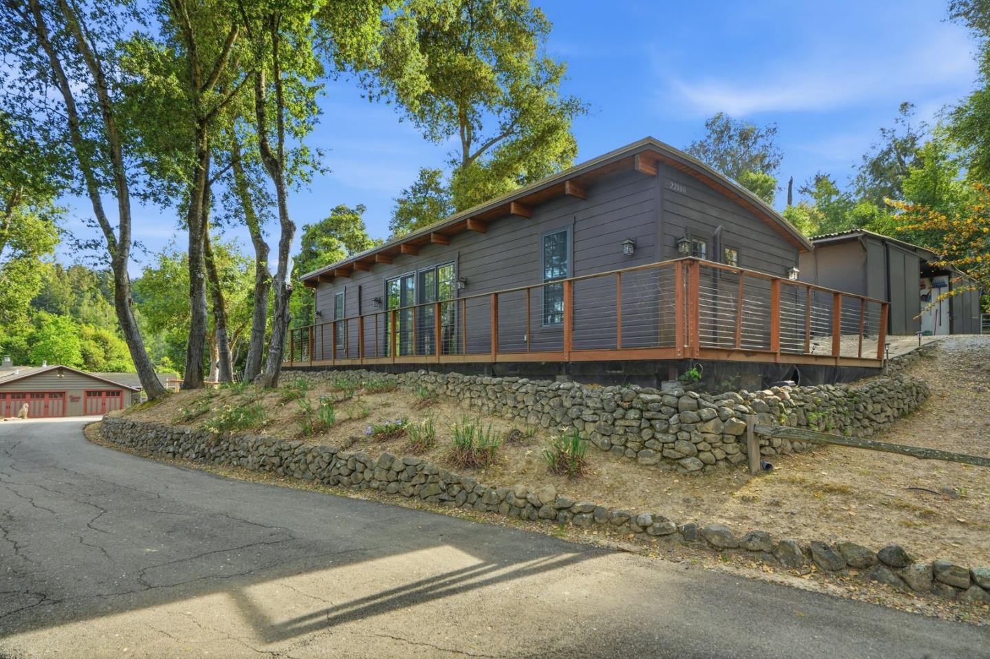 Detail Gallery Image 54 of 86 For 22108 Call of the Wild Rd, Los Gatos,  CA 95033 - 6 Beds | 5 Baths