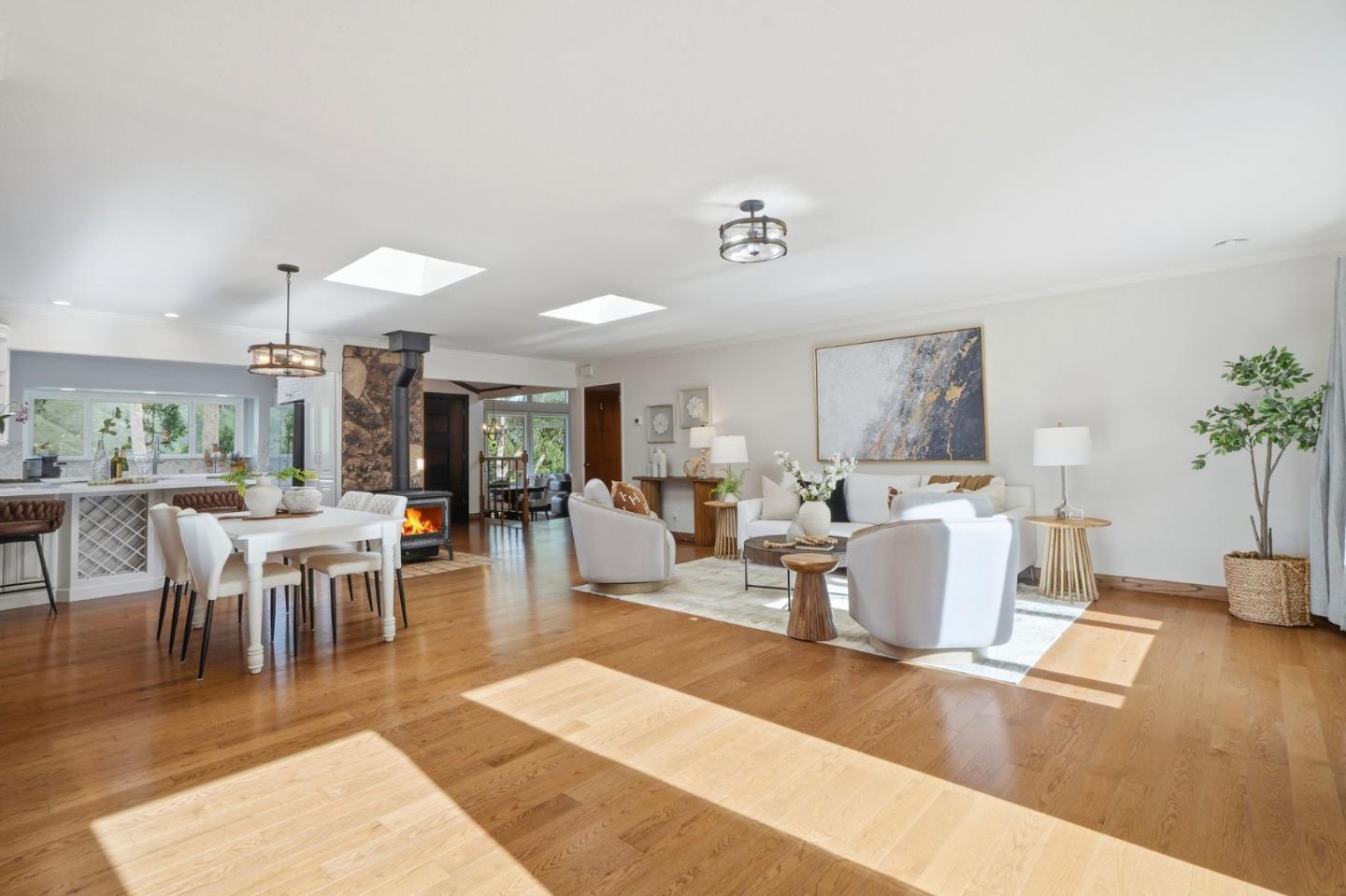 Detail Gallery Image 8 of 86 For 22108 Call of the Wild Rd, Los Gatos,  CA 95033 - 6 Beds | 5 Baths