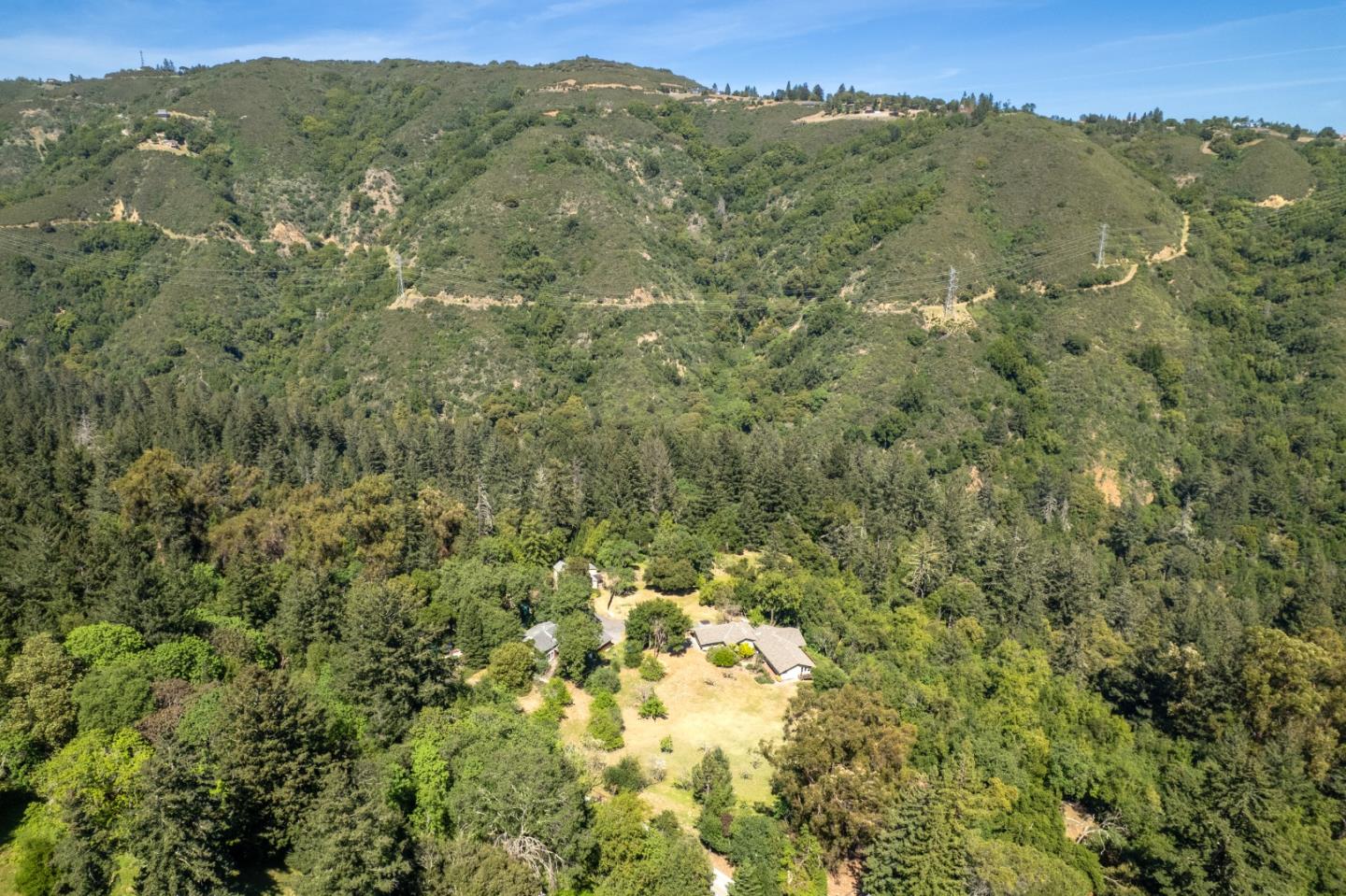 Detail Gallery Image 11 of 105 For 20471 Black Rd, Los Gatos,  CA 95033 - 4 Beds | 3 Baths