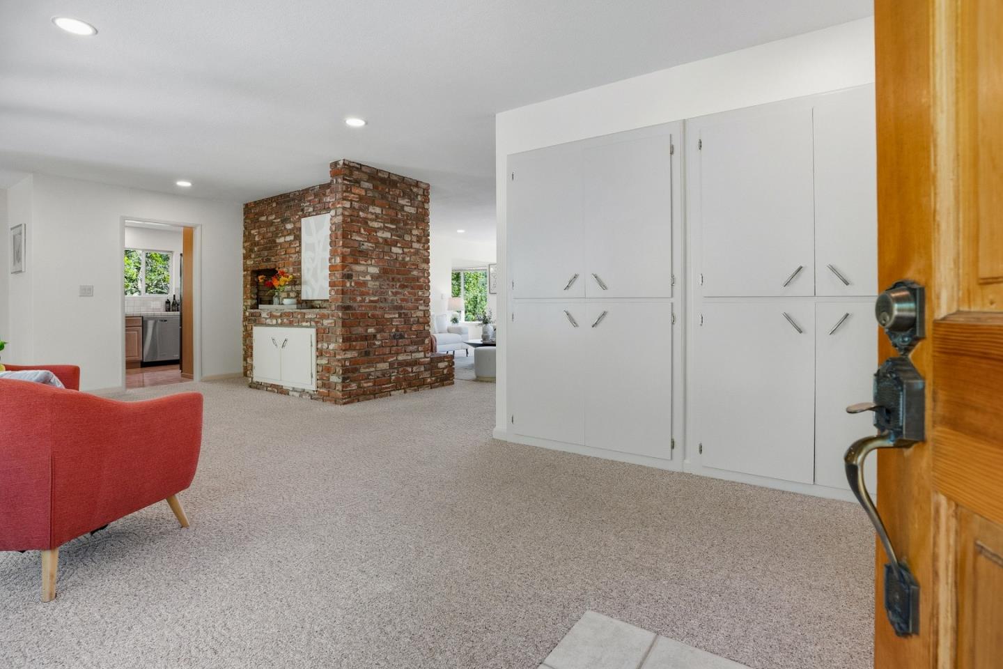 Detail Gallery Image 17 of 105 For 20471 Black Rd, Los Gatos,  CA 95033 - 4 Beds | 3 Baths