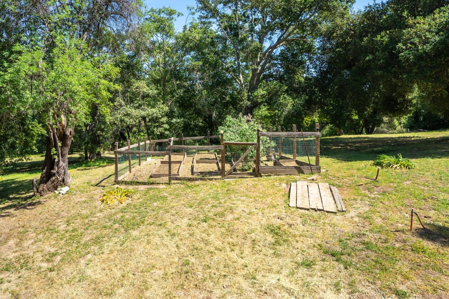 Detail Gallery Image 77 of 105 For 20471 Black Rd, Los Gatos,  CA 95033 - 4 Beds | 3 Baths