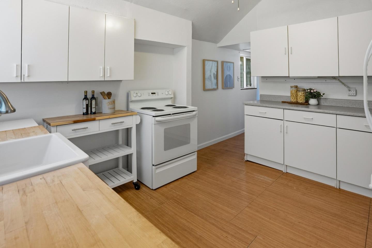 Detail Gallery Image 90 of 105 For 20471 Black Rd, Los Gatos,  CA 95033 - 4 Beds | 3 Baths