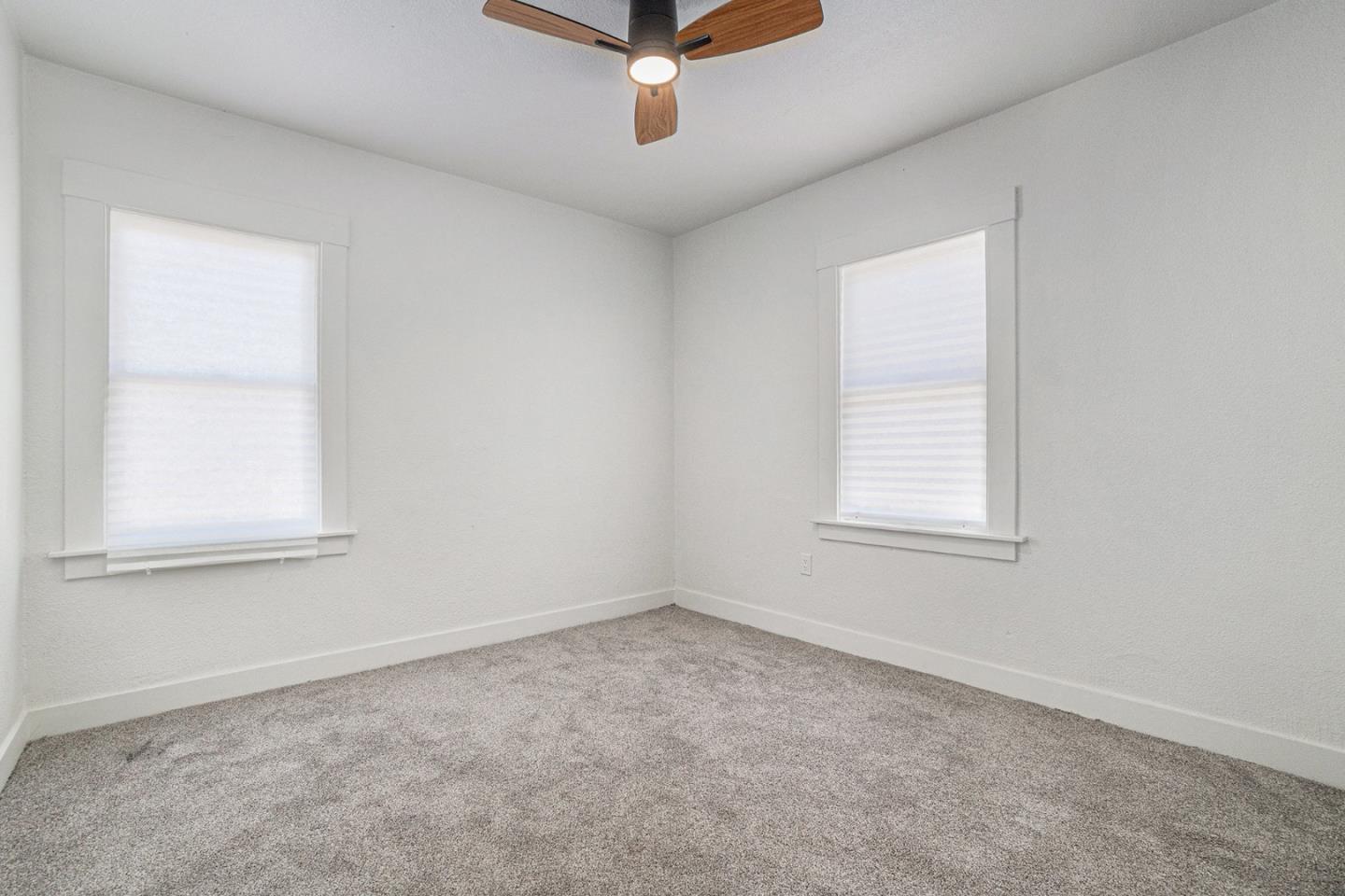 Detail Gallery Image 8 of 11 For 513 Arch St, Martinez,  CA 94553 - 2 Beds | 1 Baths