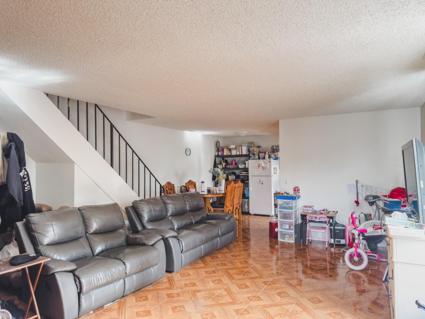 Detail Gallery Image 22 of 29 For 33520 Depot Rd, Union City,  CA 94587 - 6 Beds | 3/1 Baths