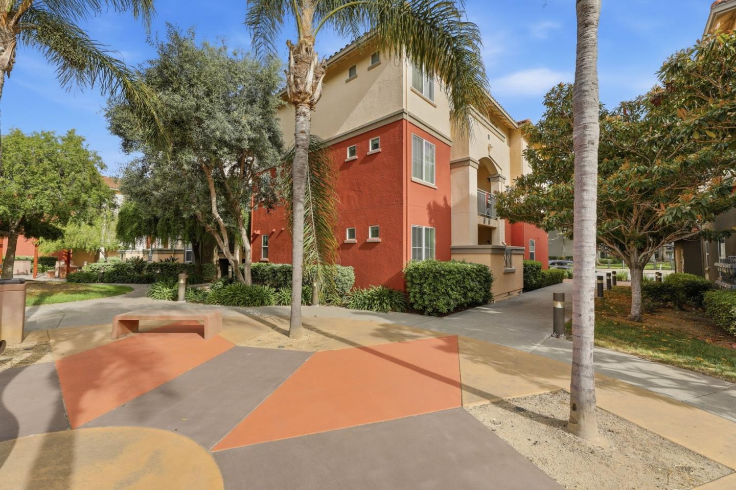 Detail Gallery Image 22 of 24 For 2177 Alum Rock Ave #111,  San Jose,  CA 95116 - 2 Beds | 2 Baths