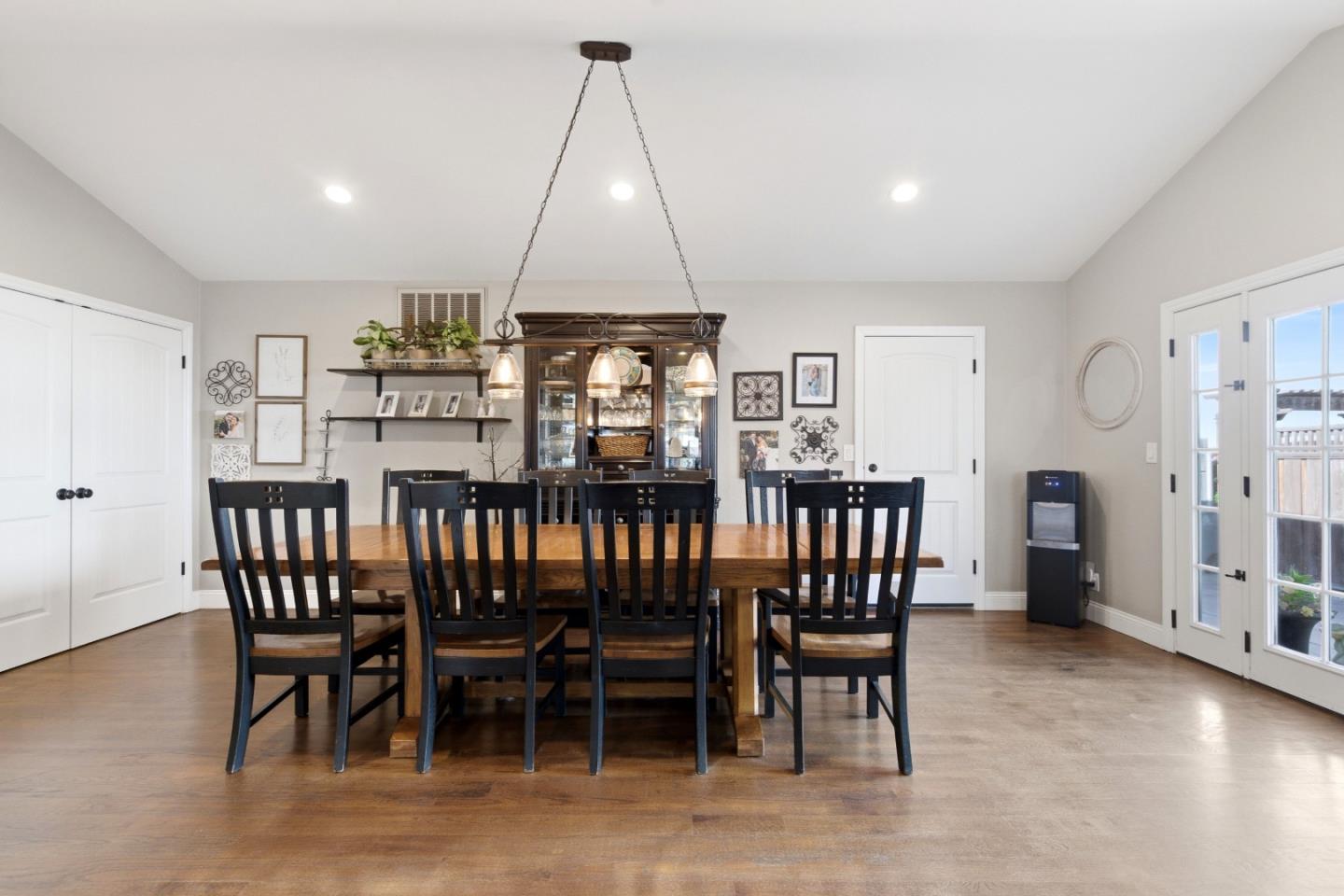 Detail Gallery Image 14 of 53 For 1035 Easy St, Morgan Hill,  CA 95037 - 3 Beds | 2 Baths