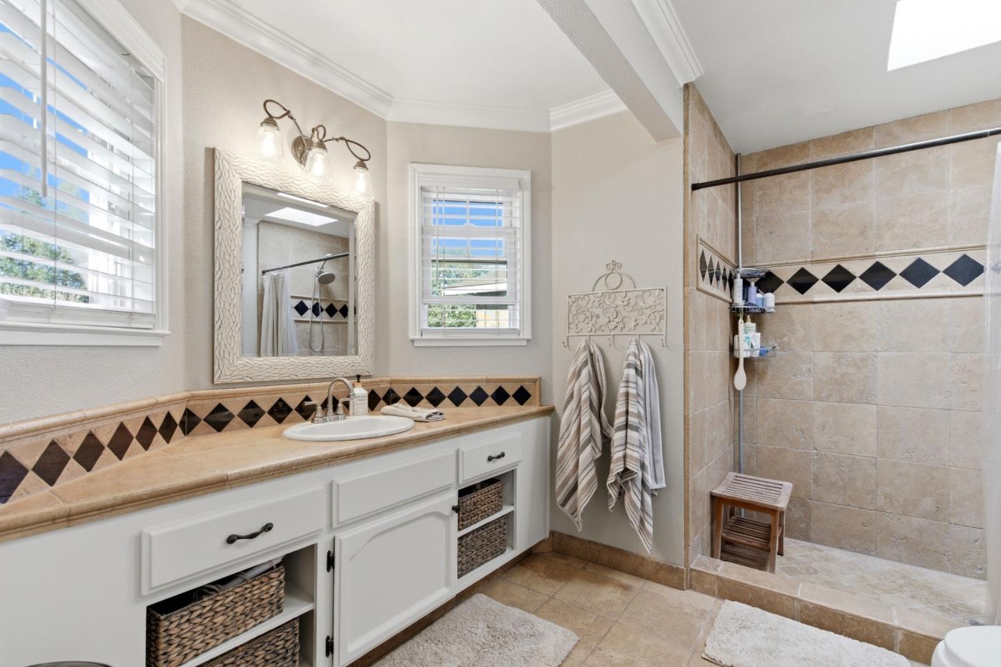 Detail Gallery Image 26 of 53 For 1035 Easy St, Morgan Hill,  CA 95037 - 3 Beds | 2 Baths