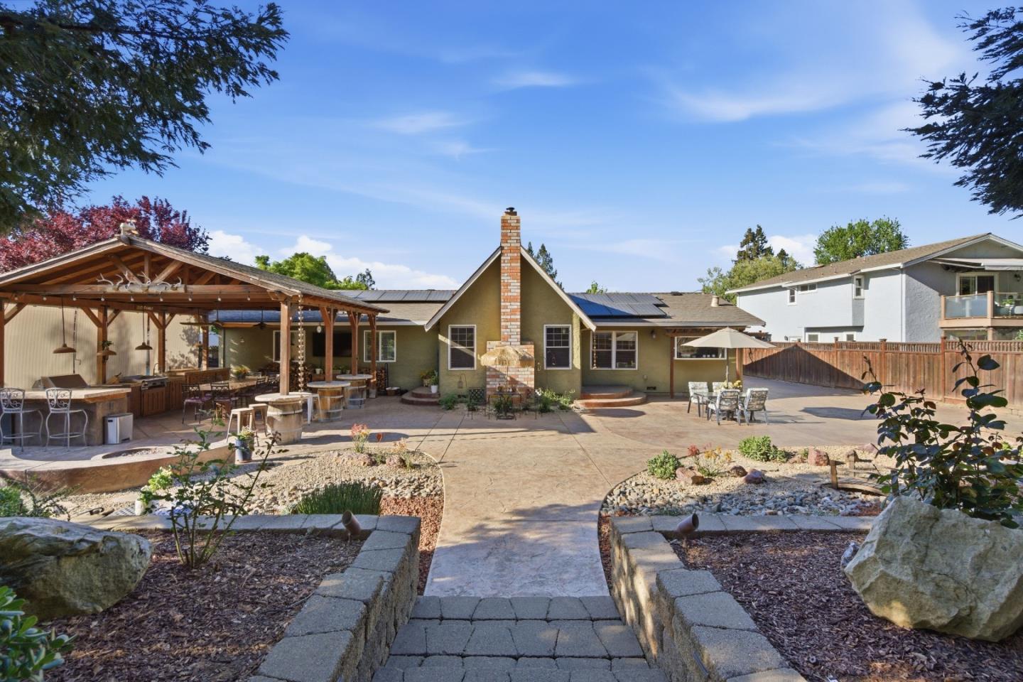 Detail Gallery Image 38 of 53 For 1035 Easy St, Morgan Hill,  CA 95037 - 3 Beds | 2 Baths