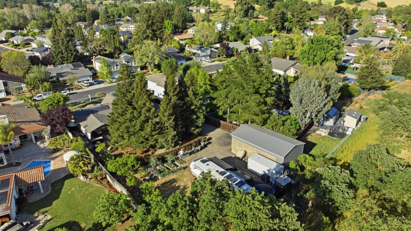 Detail Gallery Image 47 of 53 For 1035 Easy St, Morgan Hill,  CA 95037 - 3 Beds | 2 Baths