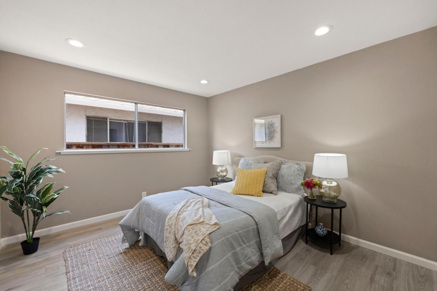 Detail Gallery Image 32 of 58 For 992 Branham Ln, San Jose,  CA 95136 - 4 Beds | 2 Baths