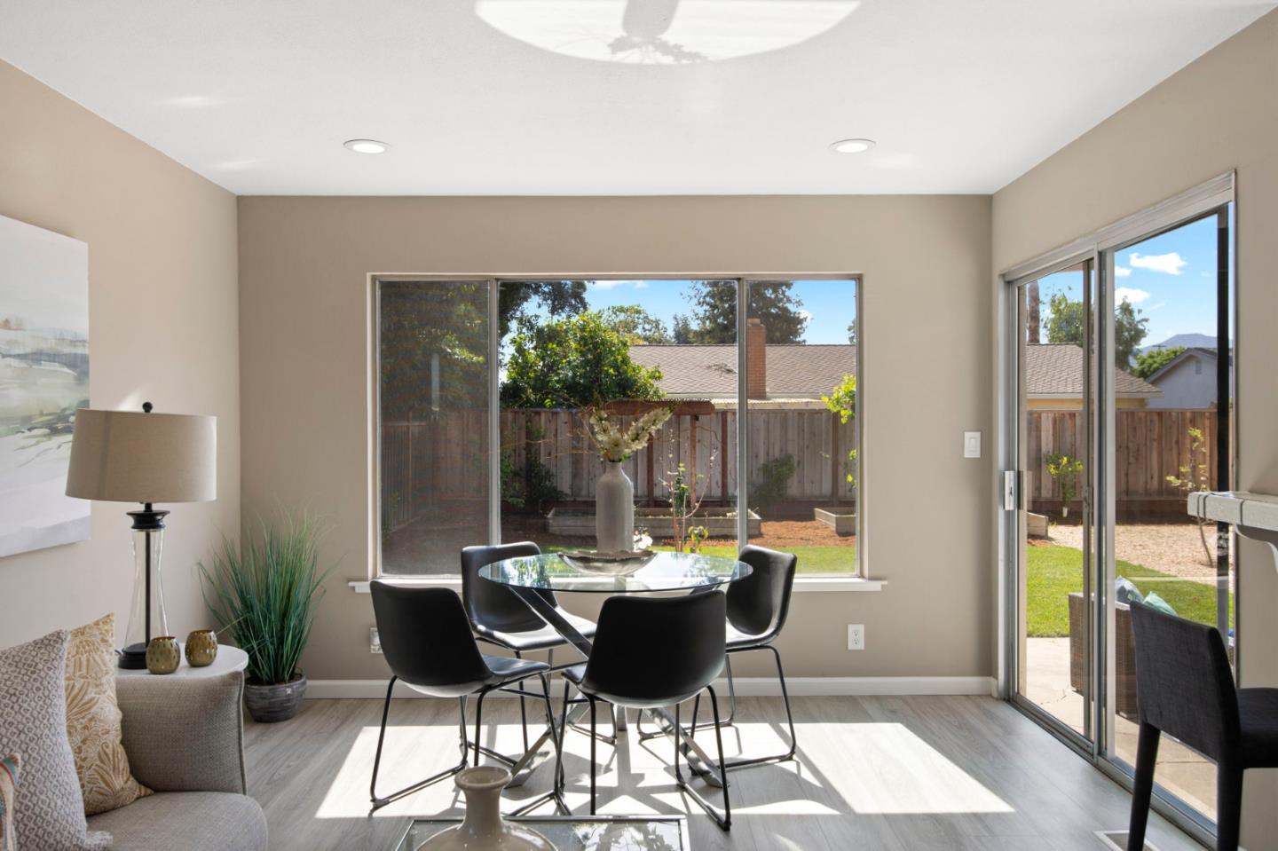 Detail Gallery Image 5 of 58 For 992 Branham Ln, San Jose,  CA 95136 - 4 Beds | 2 Baths