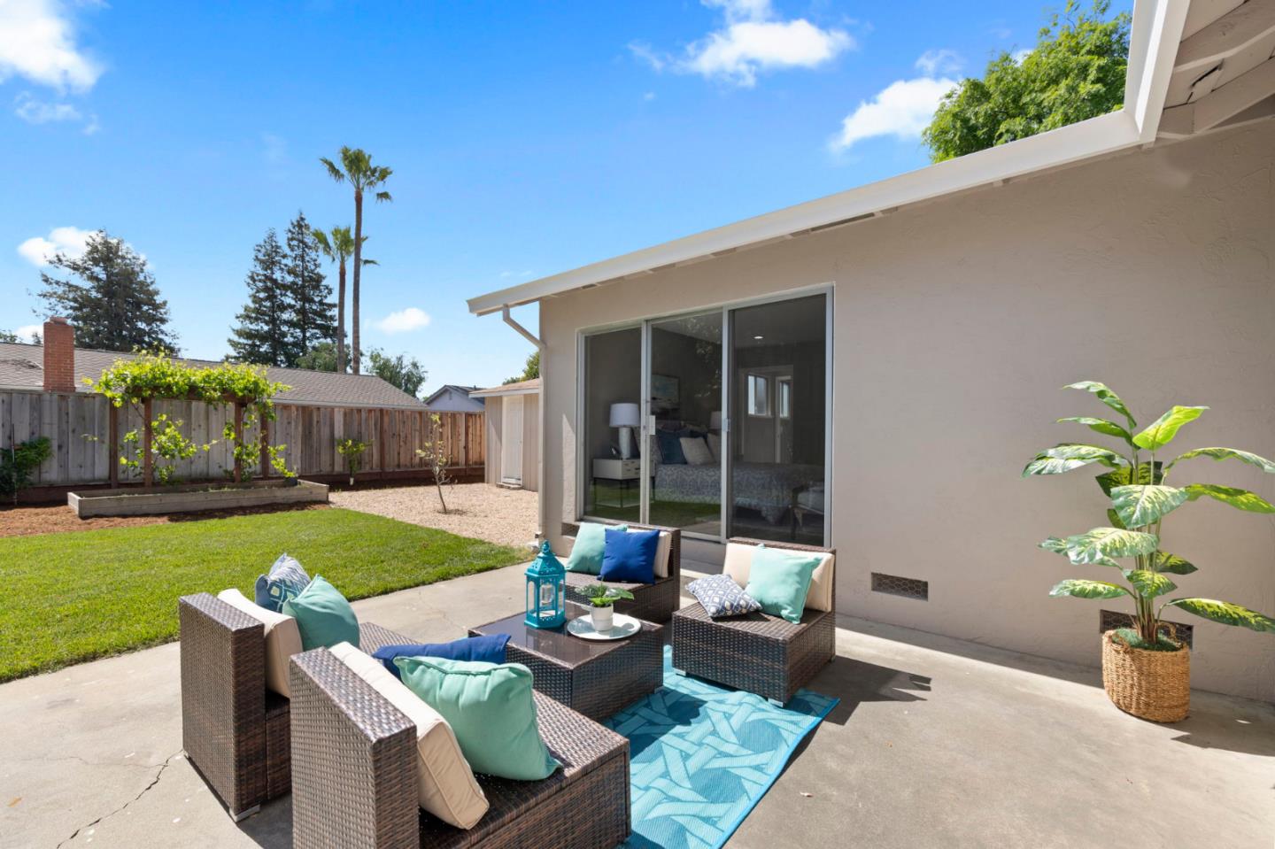 Detail Gallery Image 50 of 58 For 992 Branham Ln, San Jose,  CA 95136 - 4 Beds | 2 Baths