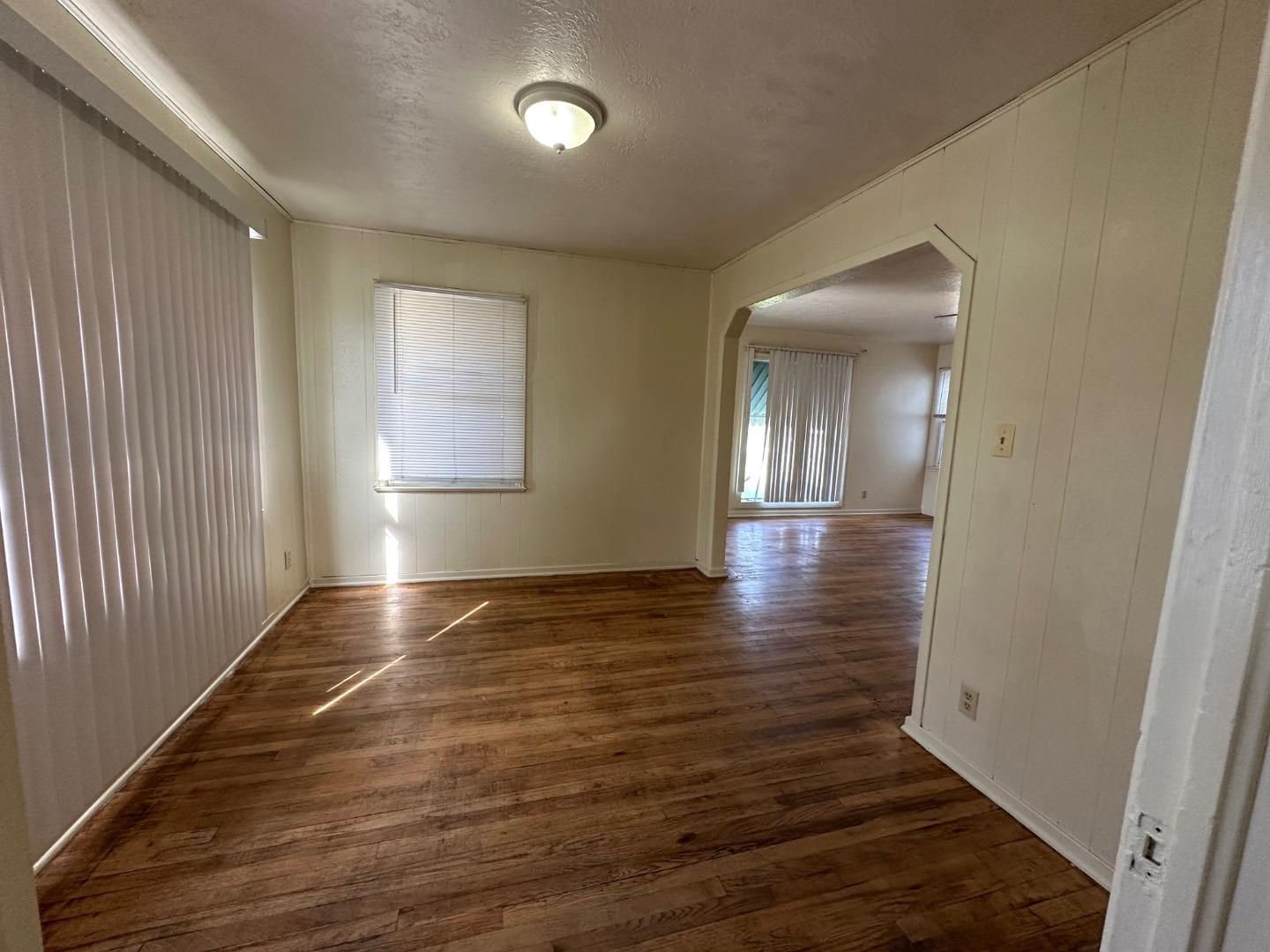 Detail Gallery Image 20 of 23 For 2042 E Mayfair, Fresno,  CA 93703 - 3 Beds | 1 Baths