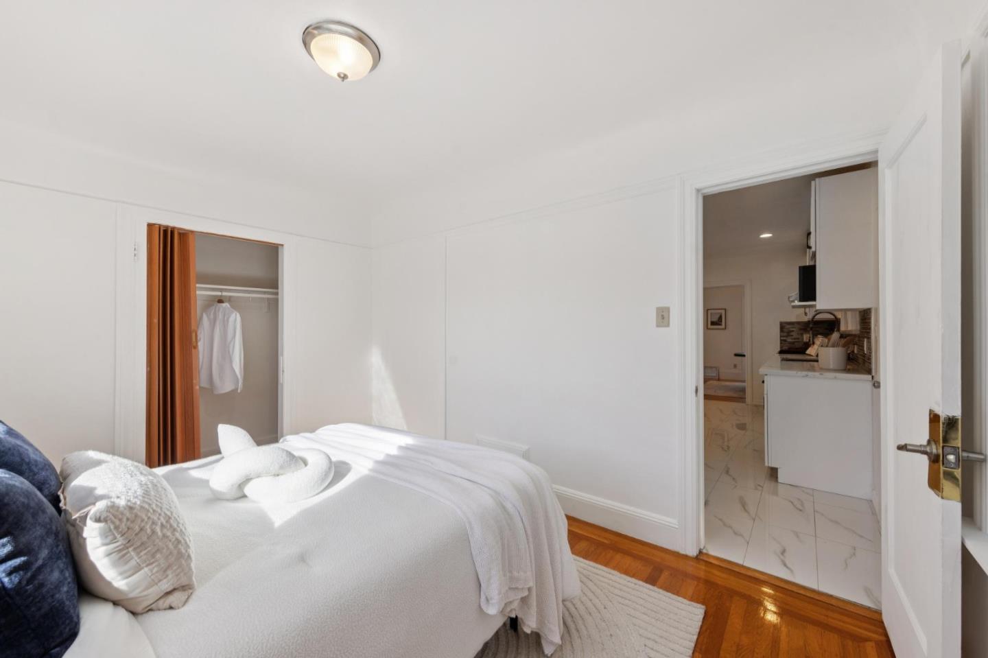 Detail Gallery Image 16 of 39 For 655 39th Ave, San Francisco,  CA 94121 - 4 Beds | 3 Baths