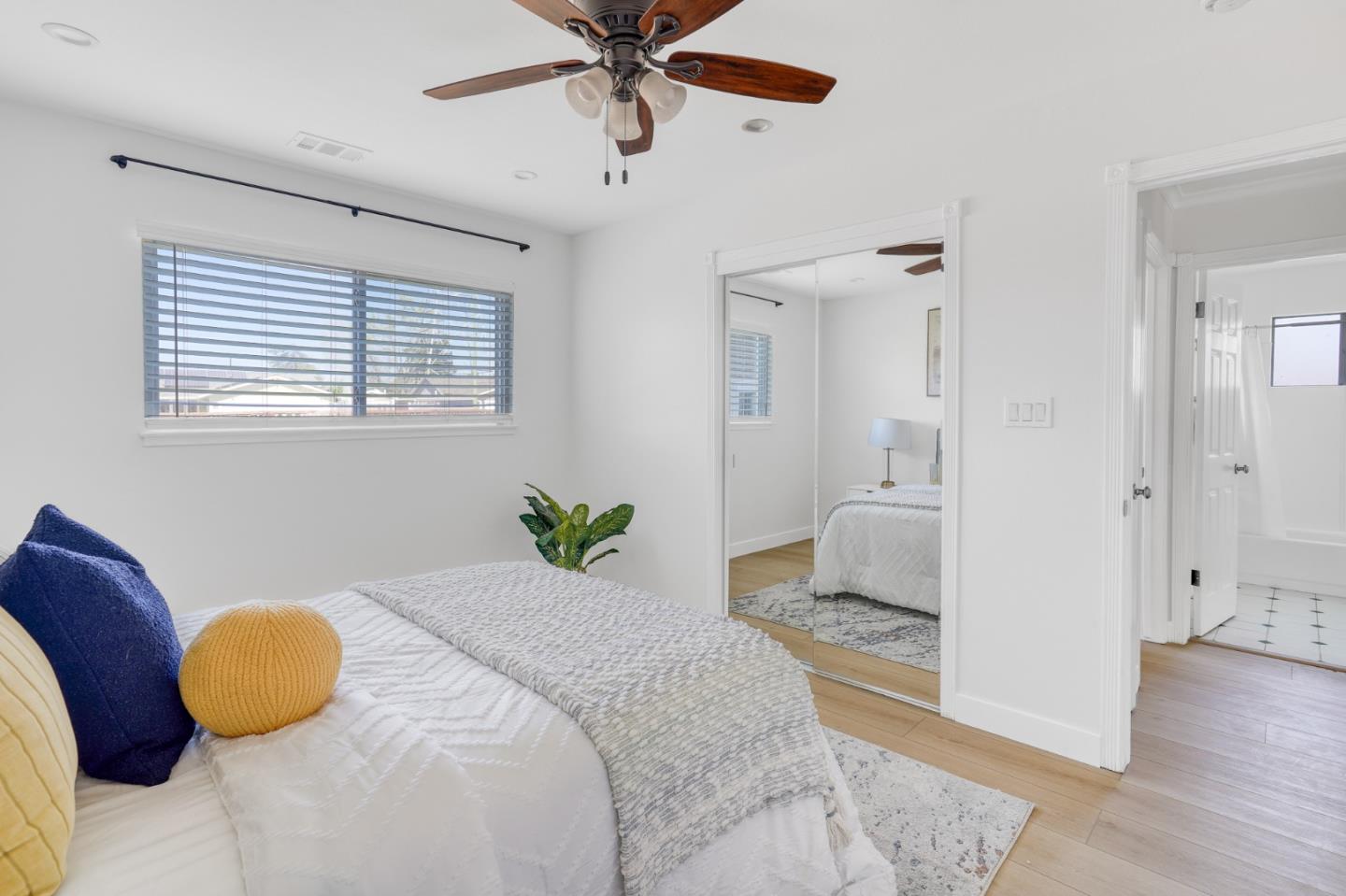 Detail Gallery Image 20 of 44 For 5466 Mary Jo Way, San Jose,  CA 95124 - 3 Beds | 2 Baths