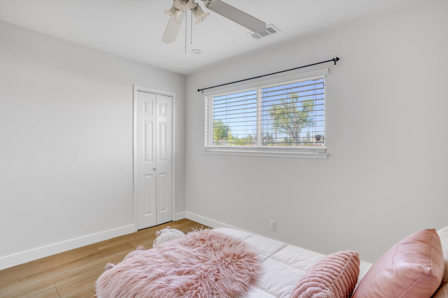 Detail Gallery Image 22 of 44 For 5466 Mary Jo Way, San Jose,  CA 95124 - 3 Beds | 2 Baths