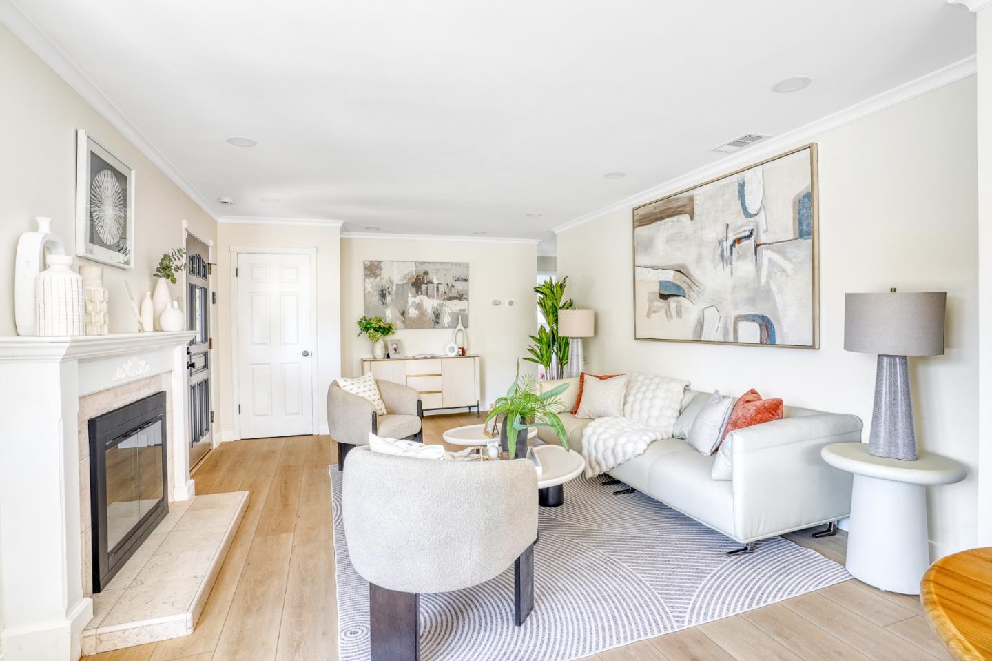 Detail Gallery Image 8 of 44 For 5466 Mary Jo Way, San Jose,  CA 95124 - 3 Beds | 2 Baths