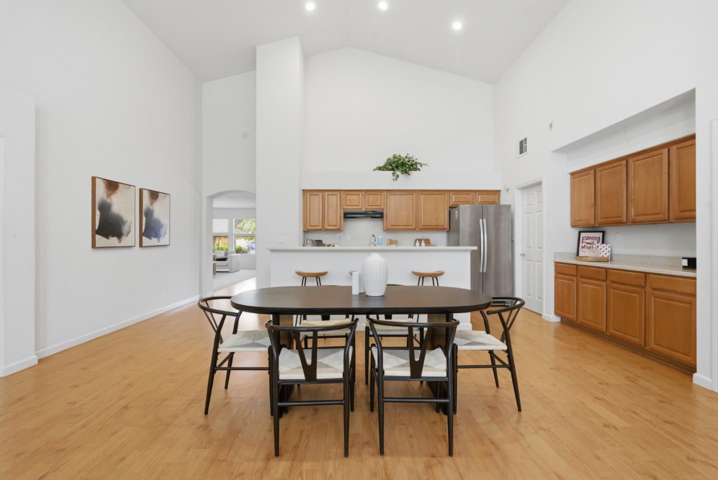 Detail Gallery Image 12 of 45 For 2116 Sunsprite Dr, Union City,  CA 94587 - 3 Beds | 2 Baths