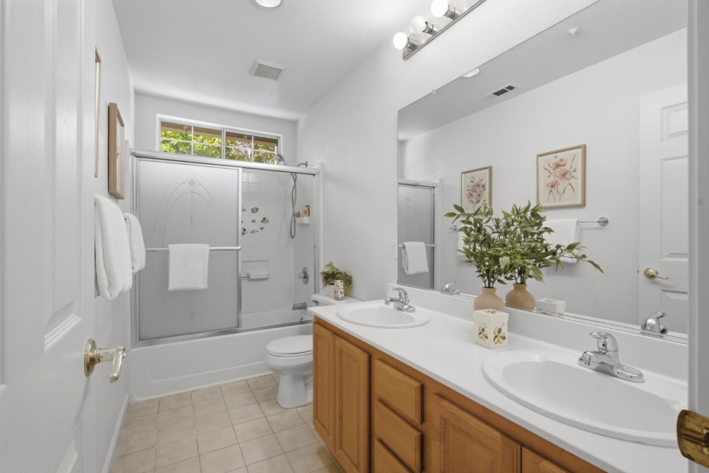 Detail Gallery Image 32 of 45 For 2116 Sunsprite Dr, Union City,  CA 94587 - 3 Beds | 2 Baths