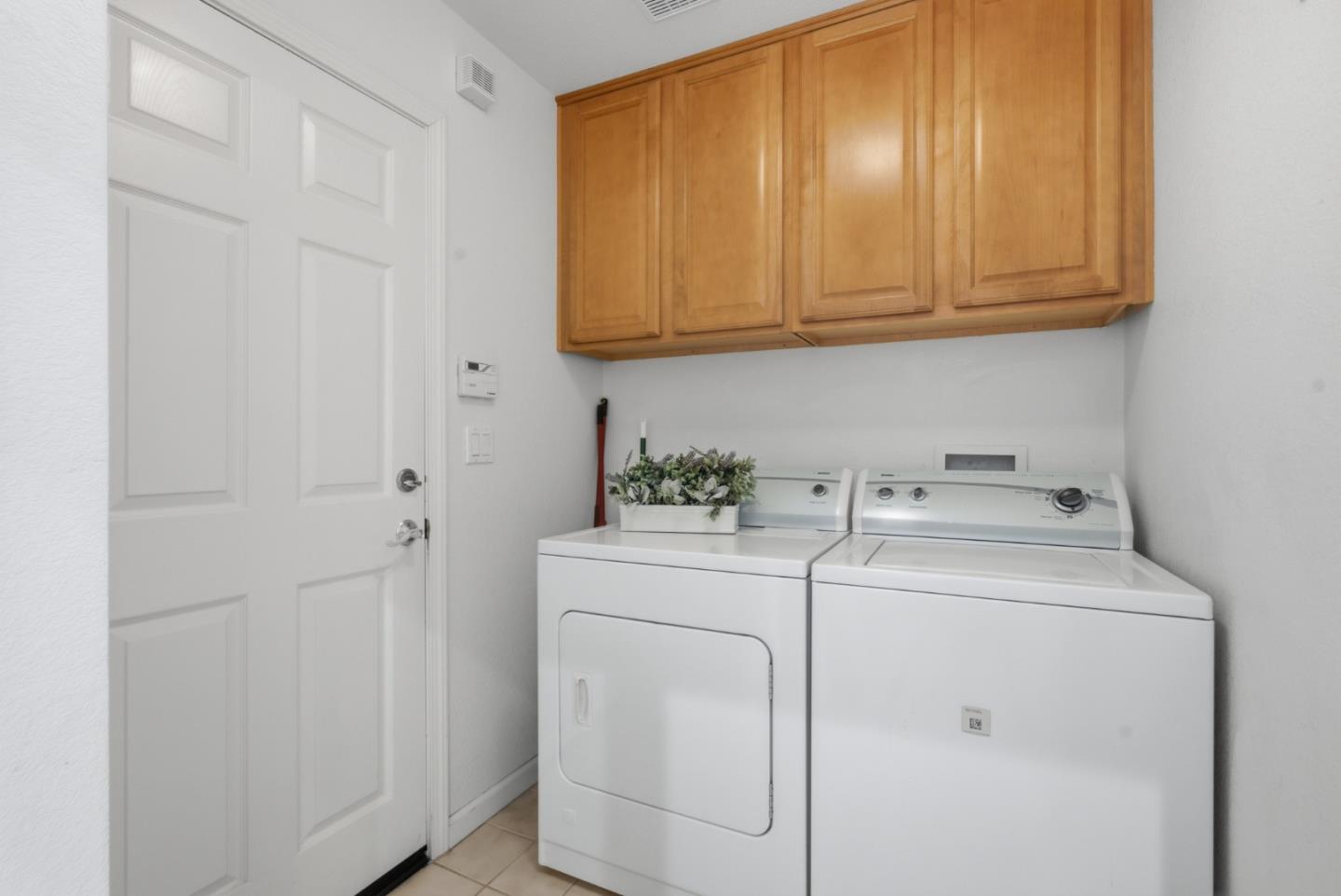 Detail Gallery Image 33 of 45 For 2116 Sunsprite Dr, Union City,  CA 94587 - 3 Beds | 2 Baths