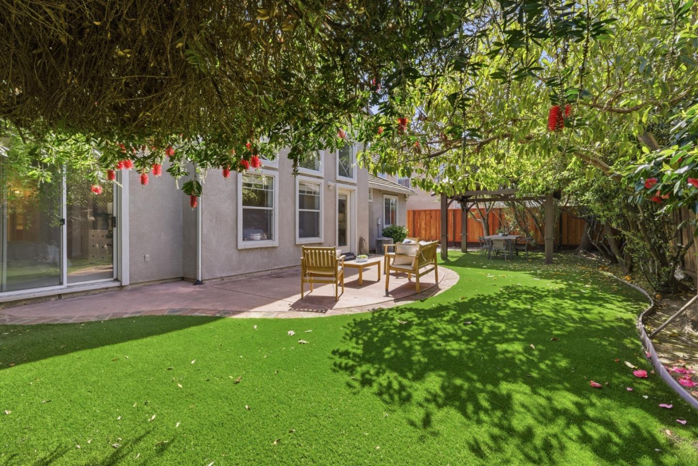 Detail Gallery Image 38 of 45 For 2116 Sunsprite Dr, Union City,  CA 94587 - 3 Beds | 2 Baths