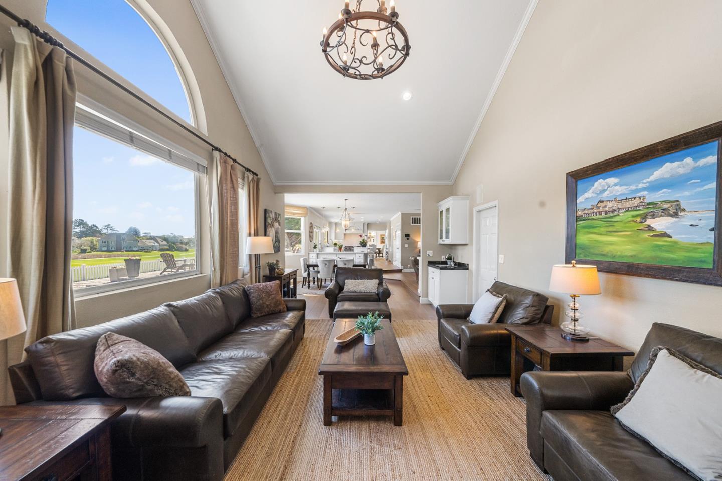 Detail Gallery Image 11 of 36 For 2111 Saint Andrews Rd, Half Moon Bay,  CA 94019 - 4 Beds | 4/2 Baths