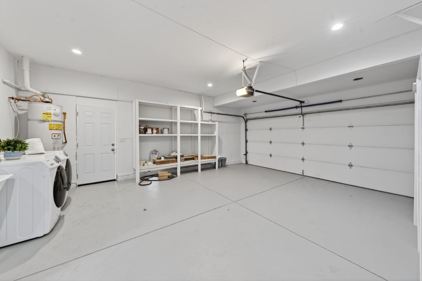 Detail Gallery Image 22 of 27 For 184 Sun Blossom Dr, San Jose,  CA 95123 - 4 Beds | 3 Baths