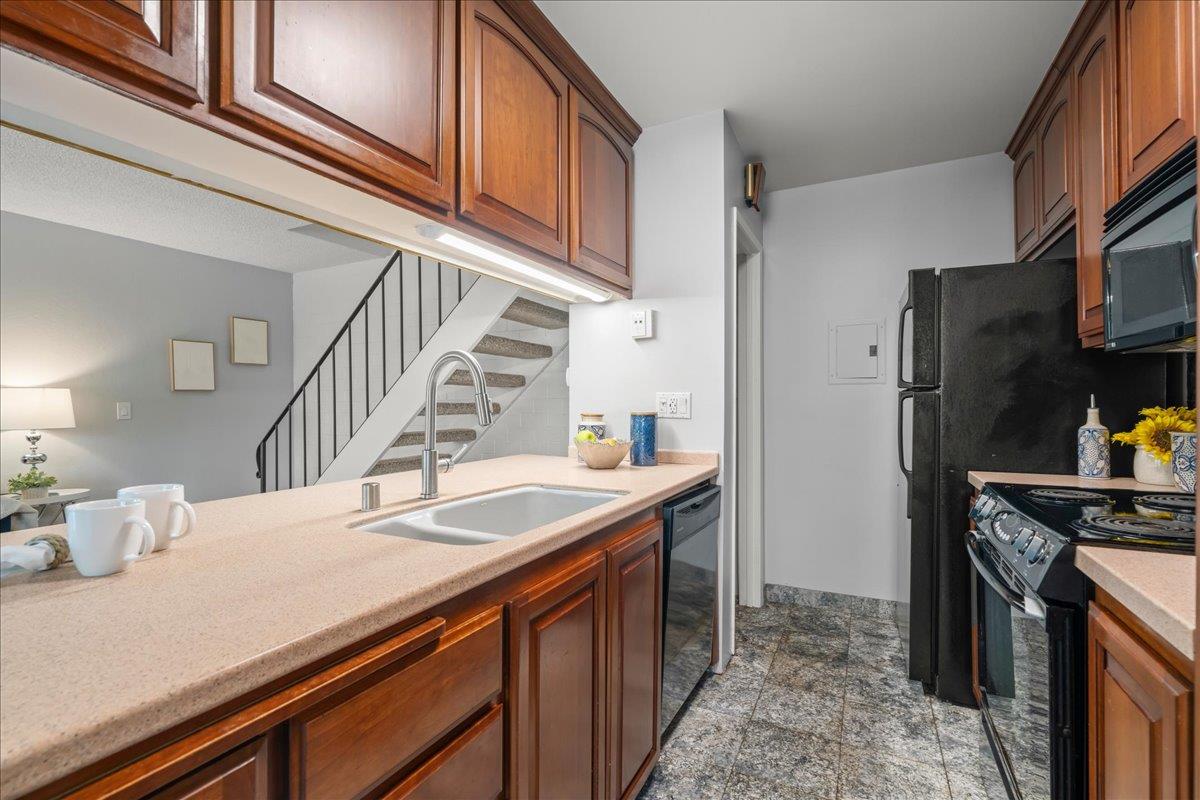 Detail Gallery Image 8 of 16 For 2317 Saidel Dr #2,  San Jose,  CA 95124 - 2 Beds | 1 Baths