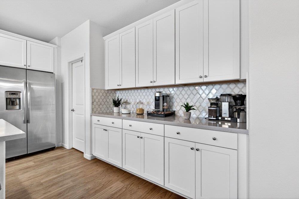 Detail Gallery Image 16 of 42 For 3088 Palomino Way, Hollister,  CA 95023 - 4 Beds | 2/1 Baths