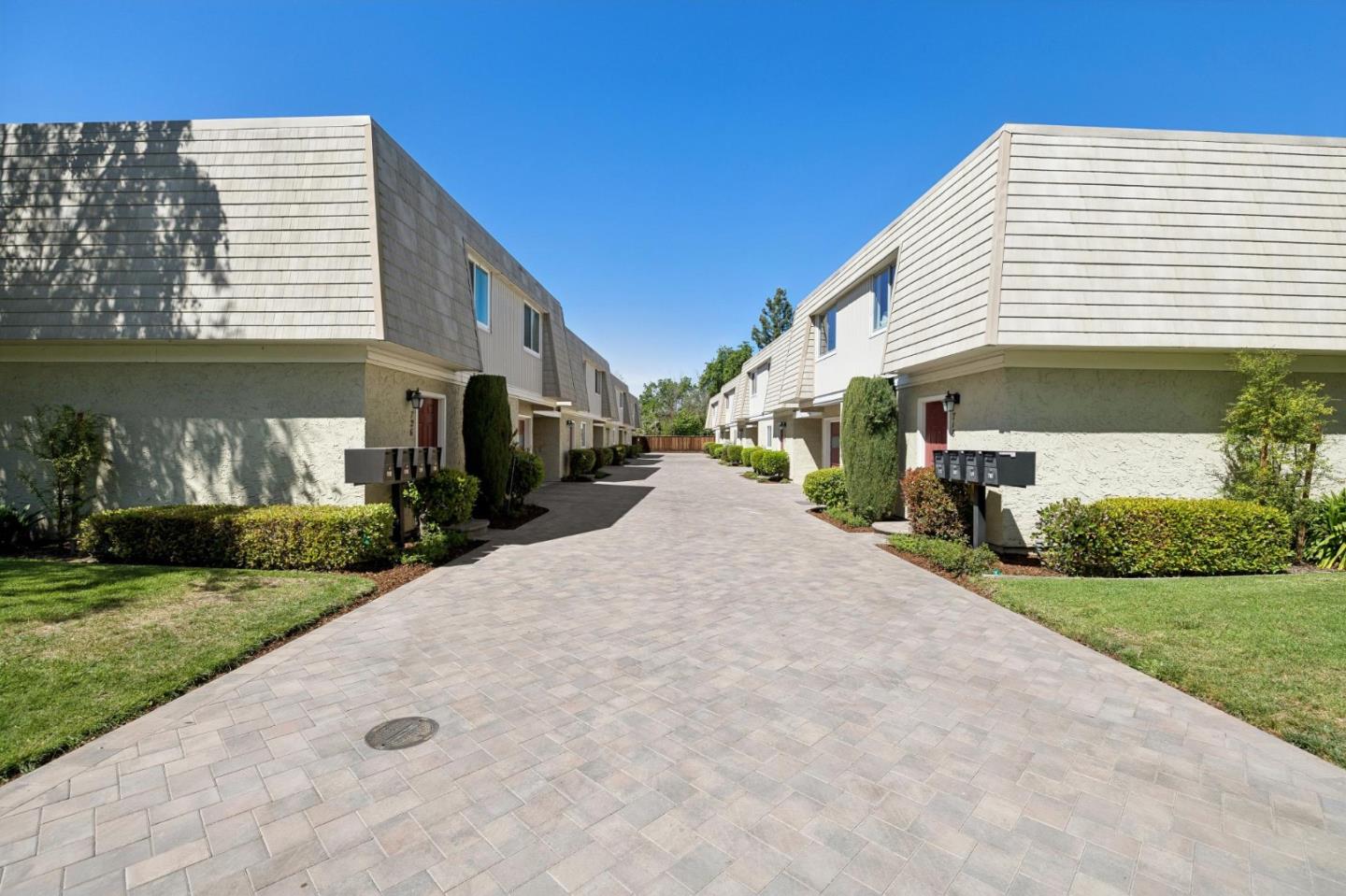 Detail Gallery Image 38 of 40 For 718 Vera Ave, Redwood City,  CA 94061 - 3 Beds | 2/1 Baths