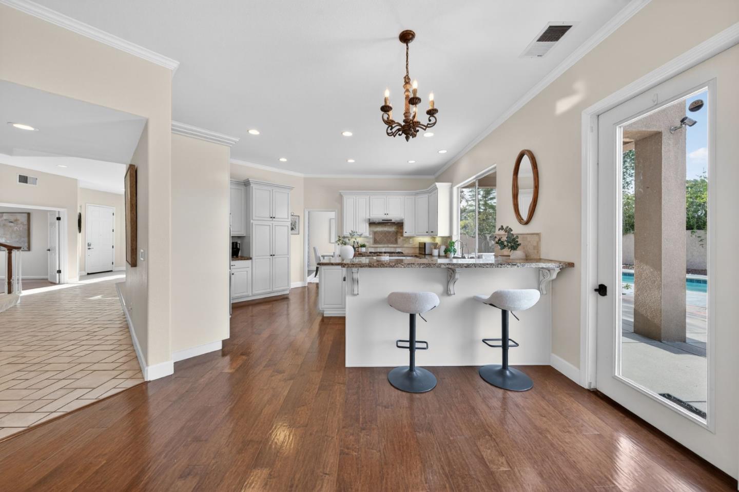 Detail Gallery Image 21 of 82 For 6039 La Spezia Pl, San Jose,  CA 95138 - 6 Beds | 6 Baths