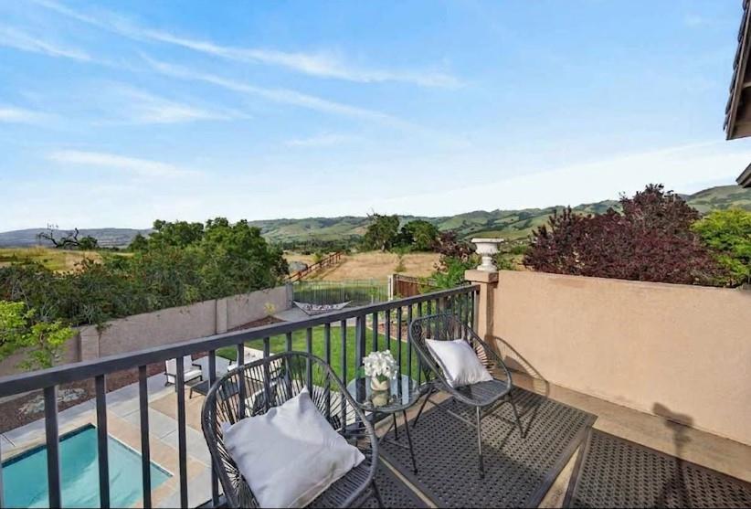 Detail Gallery Image 34 of 82 For 6039 La Spezia Pl, San Jose,  CA 95138 - 6 Beds | 6 Baths