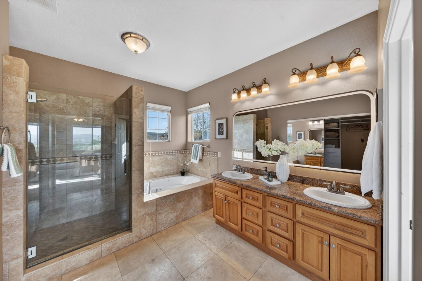 Detail Gallery Image 39 of 82 For 6039 La Spezia Pl, San Jose,  CA 95138 - 6 Beds | 6 Baths