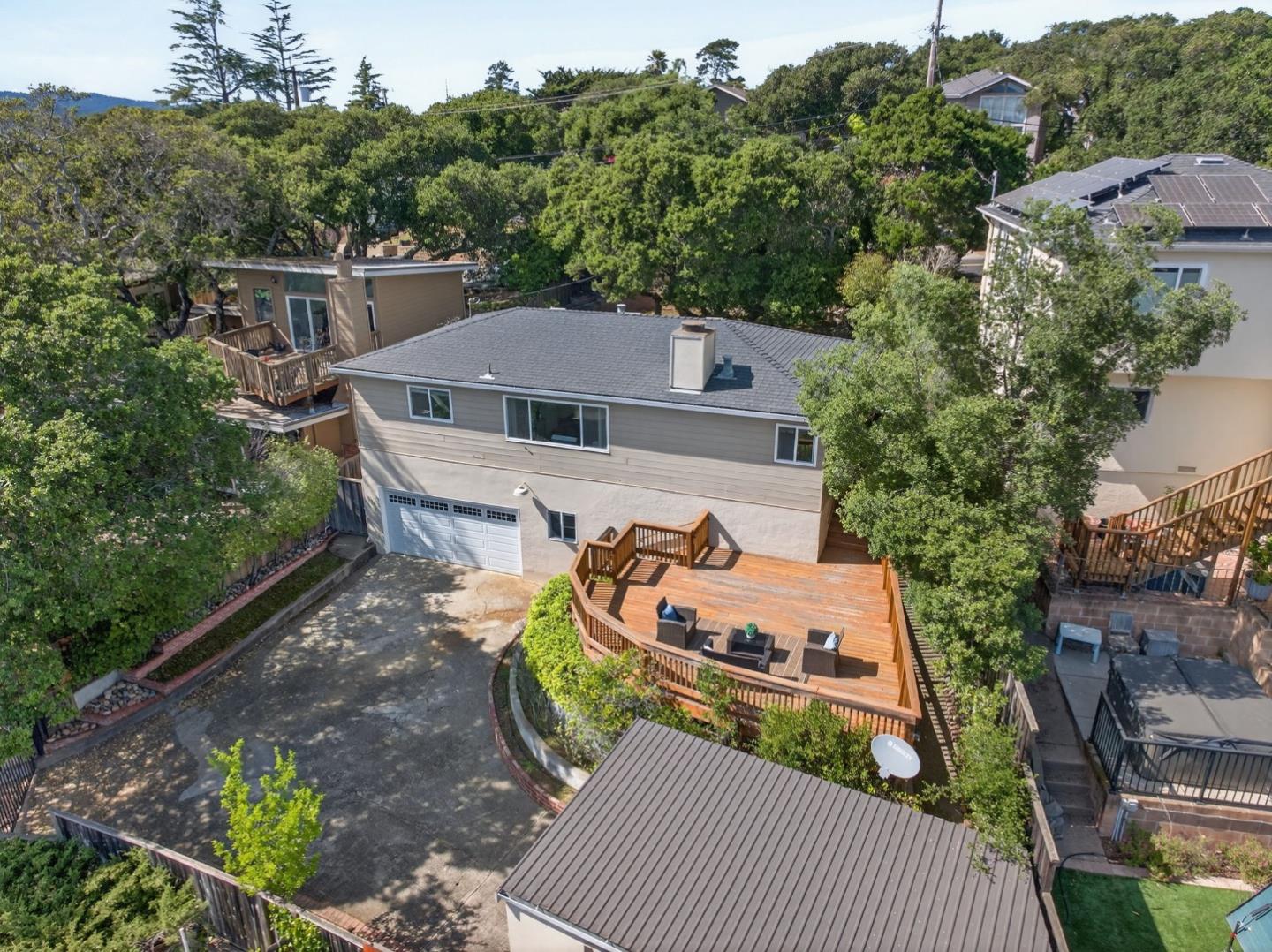 Detail Gallery Image 38 of 48 For 2315 Monserat Ave, Belmont,  CA 94002 - 3 Beds | 2/1 Baths