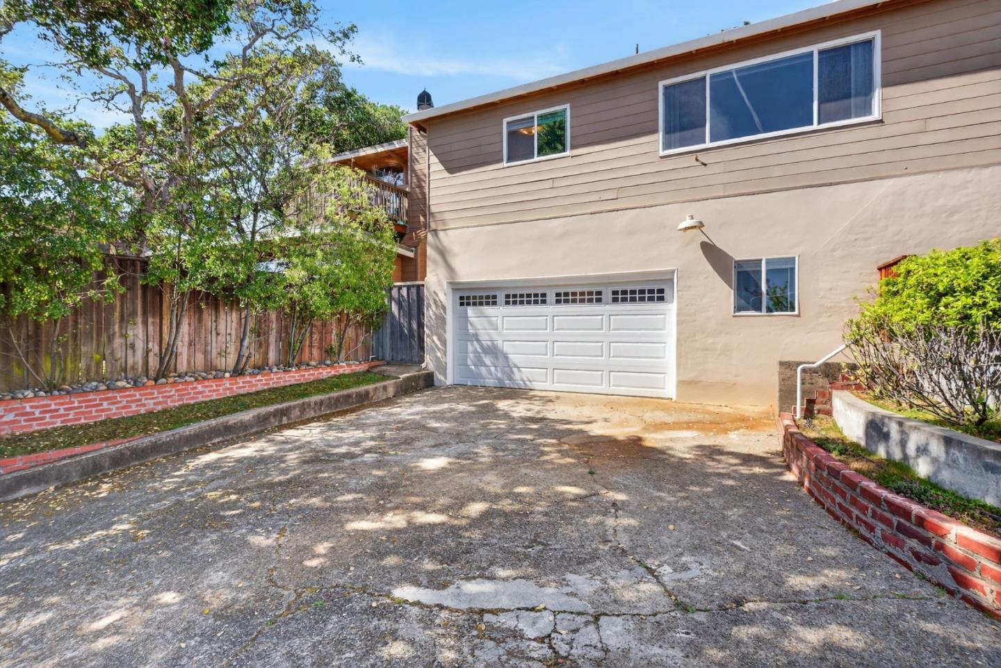 Detail Gallery Image 43 of 48 For 2315 Monserat Ave, Belmont,  CA 94002 - 3 Beds | 2/1 Baths