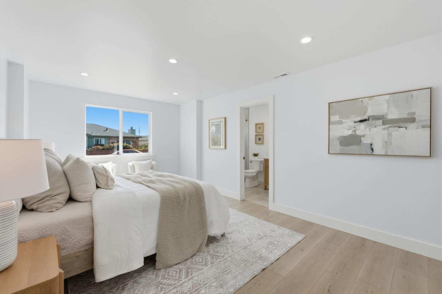 Detail Gallery Image 21 of 32 For 125 Shell St, Pacifica,  CA 94044 - 3 Beds | 2 Baths