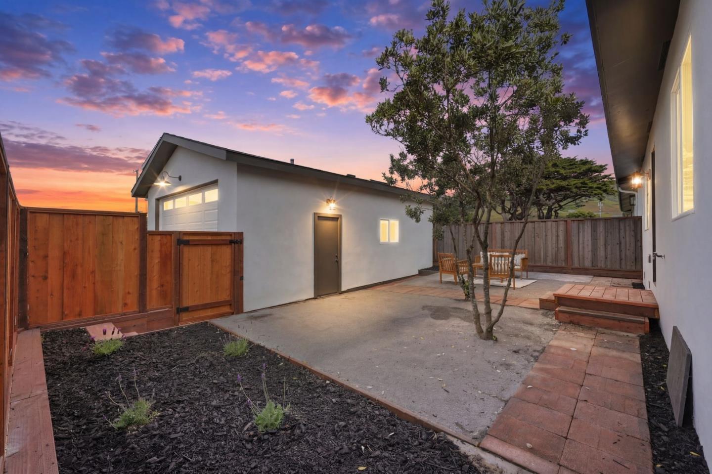 Detail Gallery Image 28 of 32 For 125 Shell St, Pacifica,  CA 94044 - 3 Beds | 2 Baths