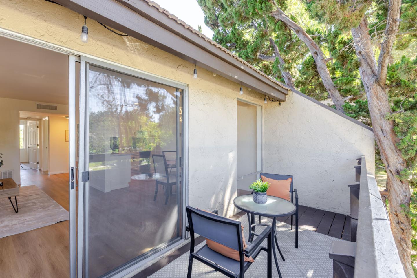 Detail Gallery Image 11 of 41 For 279 Tradewinds Dr #6,  San Jose,  CA 95123 - 2 Beds | 1 Baths