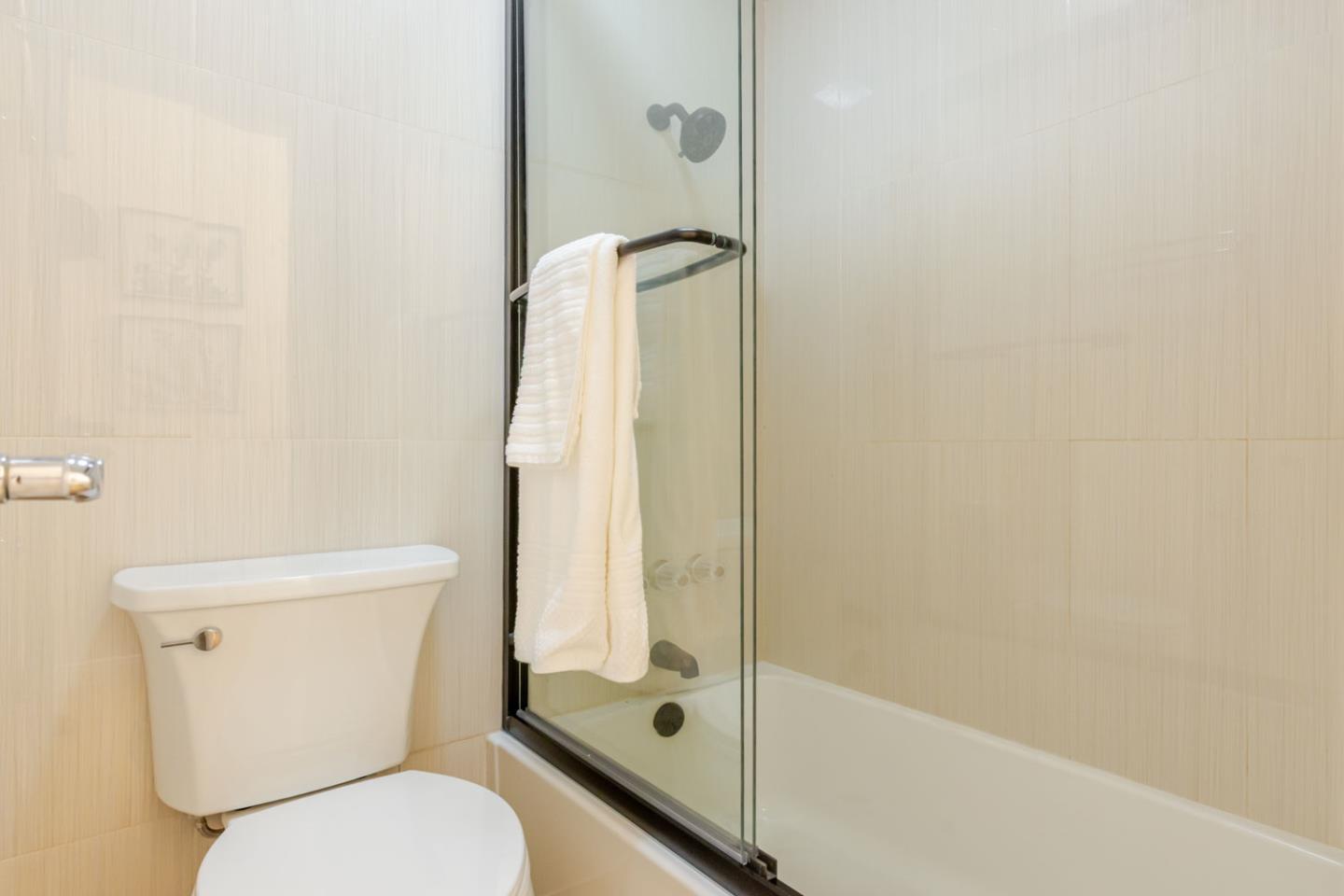 Detail Gallery Image 15 of 41 For 279 Tradewinds Dr #6,  San Jose,  CA 95123 - 2 Beds | 1 Baths