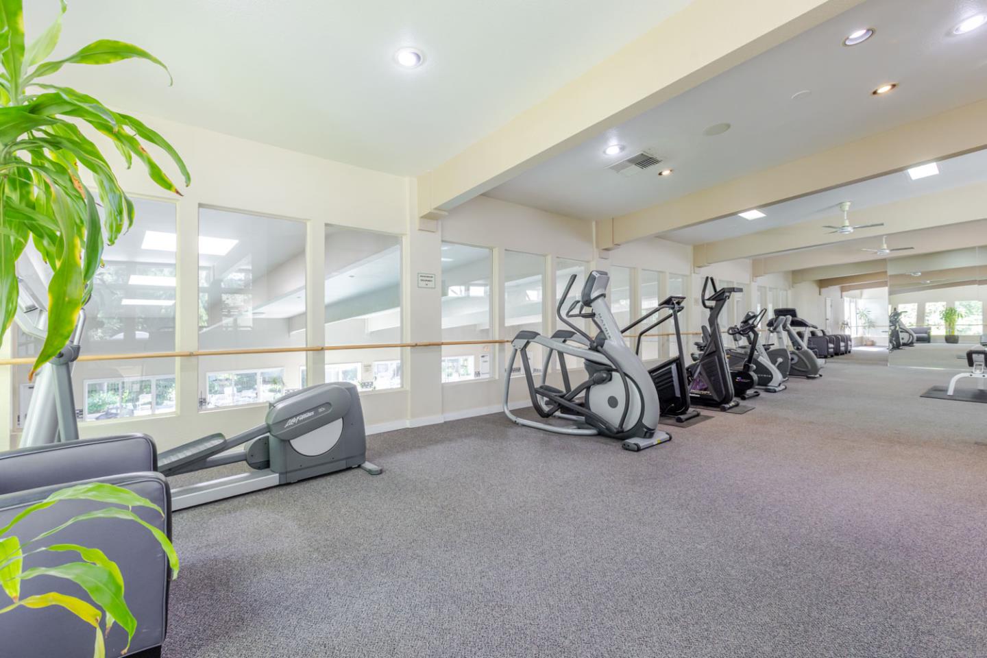 Detail Gallery Image 32 of 41 For 279 Tradewinds Dr #6,  San Jose,  CA 95123 - 2 Beds | 1 Baths