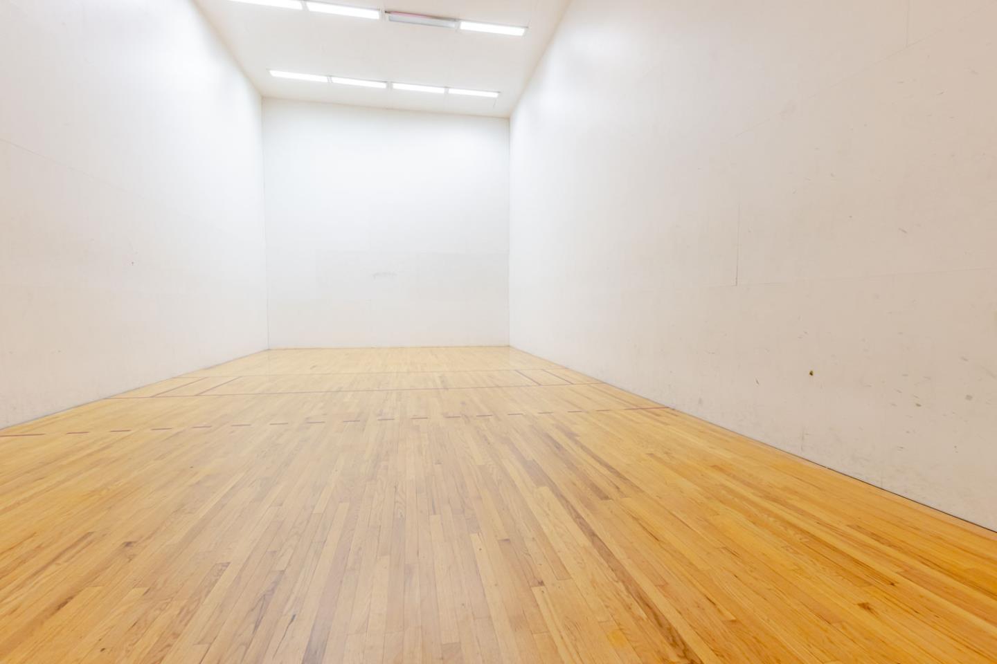 Detail Gallery Image 39 of 41 For 279 Tradewinds Dr #6,  San Jose,  CA 95123 - 2 Beds | 1 Baths