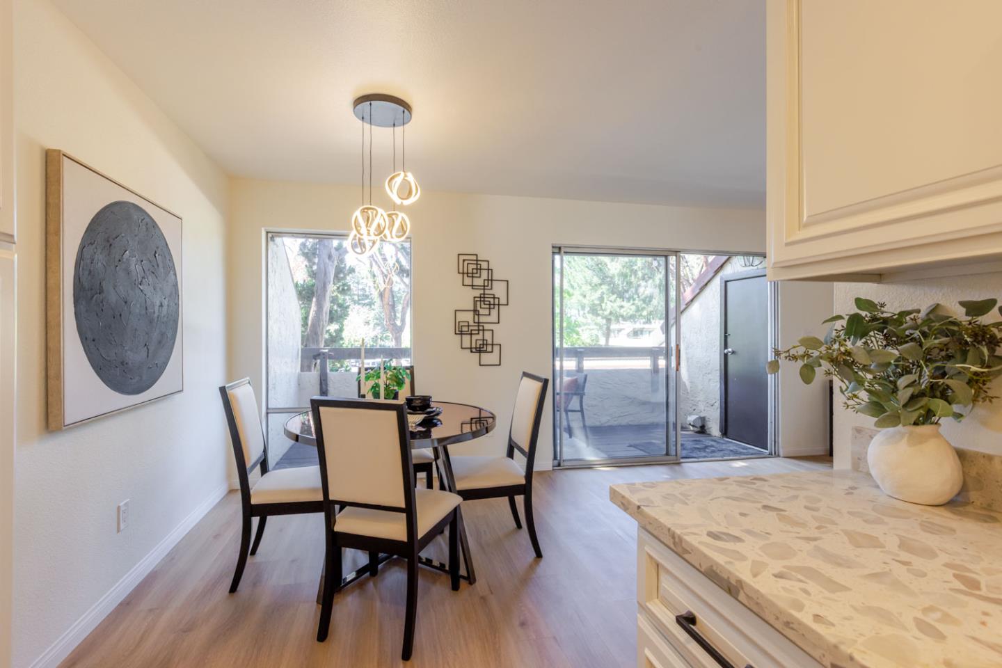 Detail Gallery Image 9 of 41 For 279 Tradewinds Dr #6,  San Jose,  CA 95123 - 2 Beds | 1 Baths