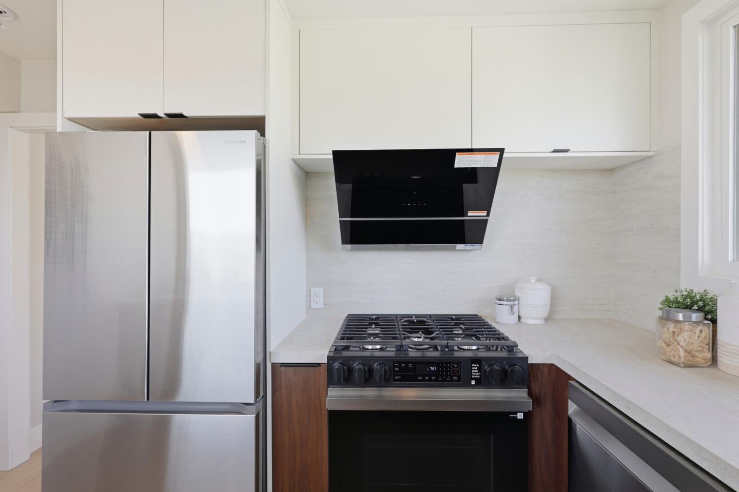 Detail Gallery Image 13 of 37 For 199 Westbrook Ave, Daly City,  CA 94015 - 2 Beds | 2 Baths