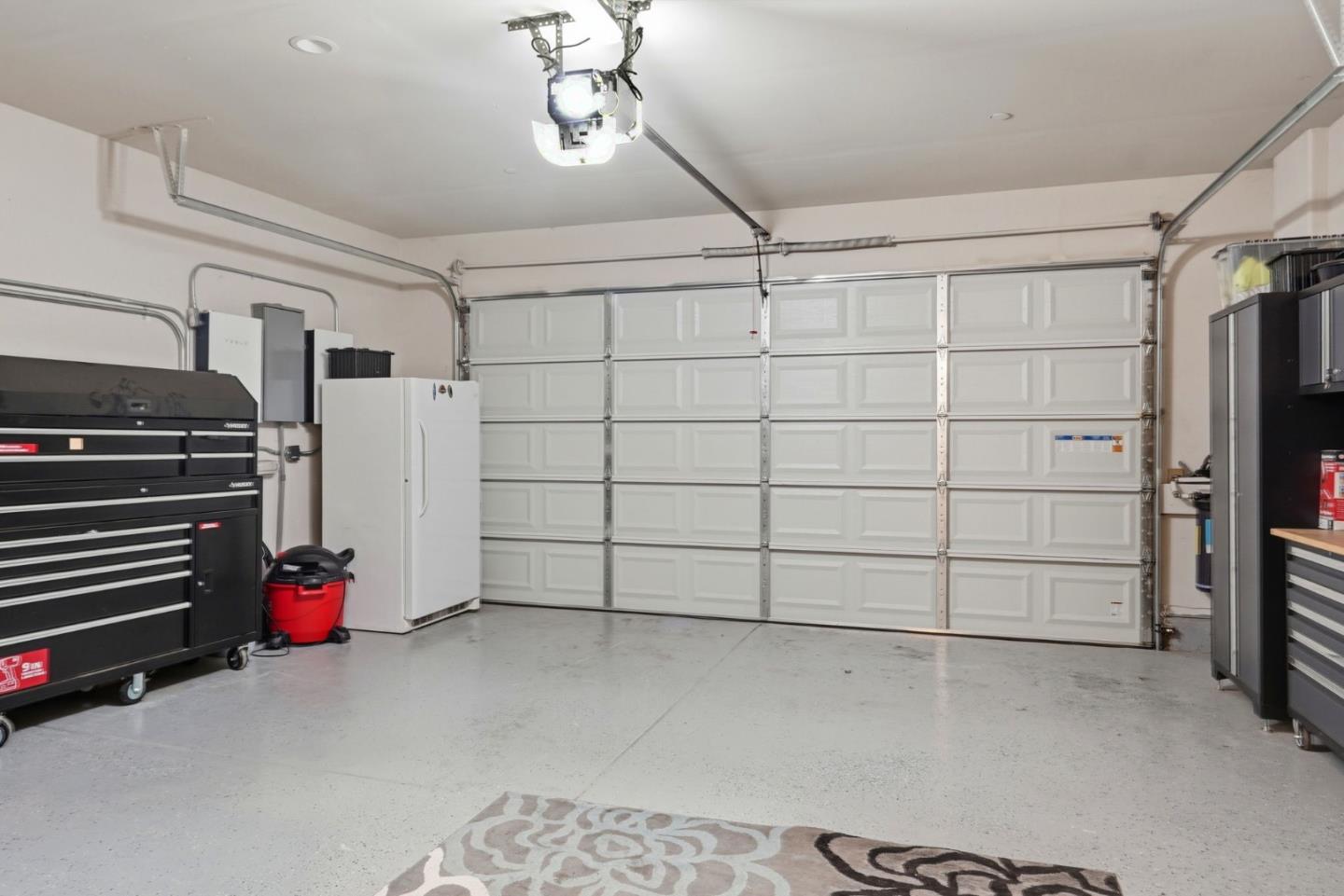 Detail Gallery Image 30 of 37 For 190 Tanoak St, Hollister,  CA 95023 - 4 Beds | 3 Baths