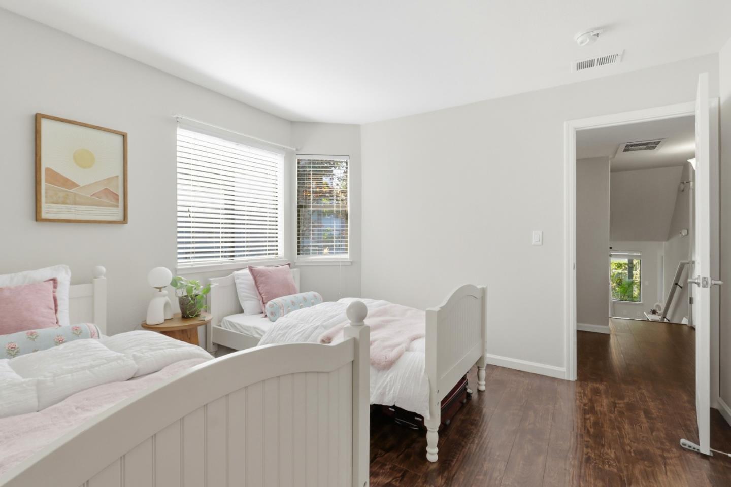 Detail Gallery Image 17 of 27 For 4839 Pine Forest Pl, San Jose,  CA 95118 - 2 Beds | 2 Baths