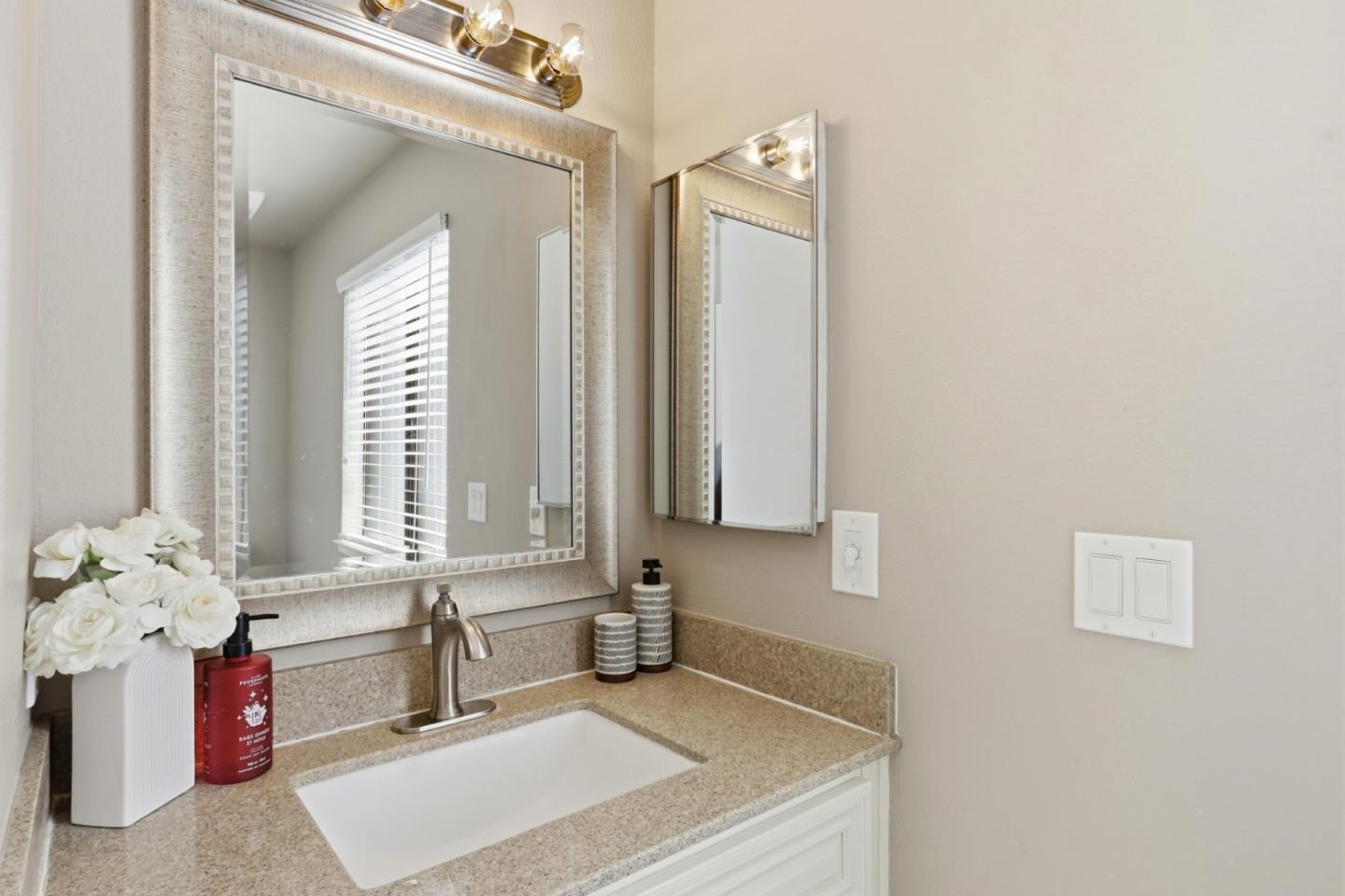 Detail Gallery Image 18 of 27 For 4839 Pine Forest Pl, San Jose,  CA 95118 - 2 Beds | 2 Baths